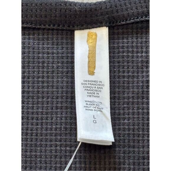 Athleta Wind Down Sleep Top Size L - Picture 9 of 12